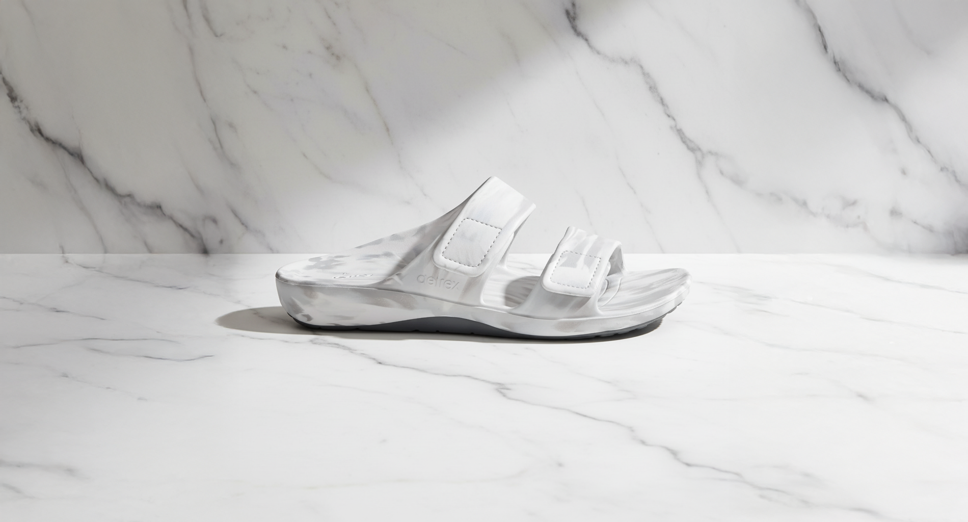 How to Choose Slippers with Great Arch Support