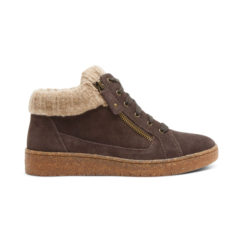 Bonnie Arch Support Sneaker Right Angle #color_brown