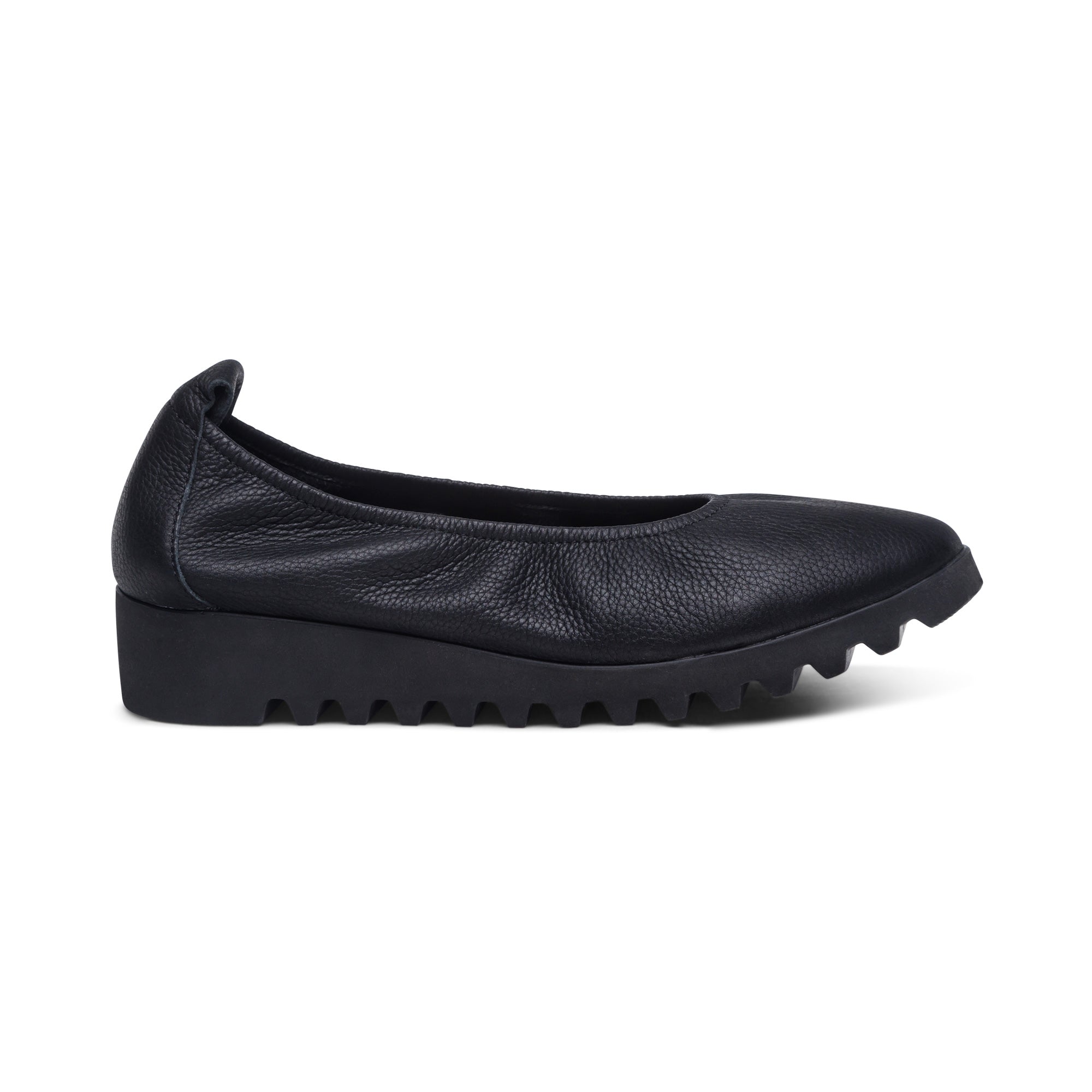 Brianna Slip On #color_black
