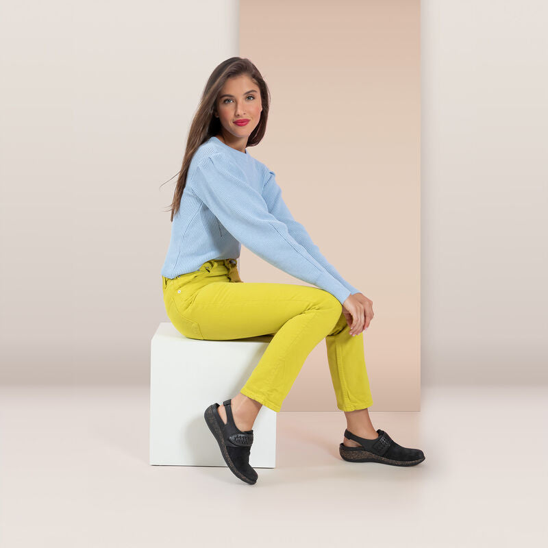 Leni Slingback Clog #color_black