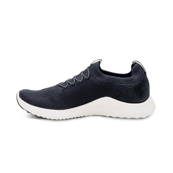 Kinsley Arch Support Sneaker #color_black