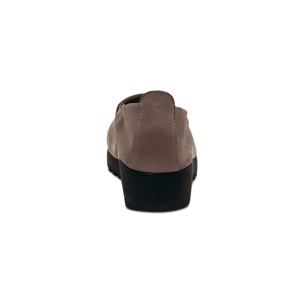 Liz-Slip-On-Flat #color_taupe