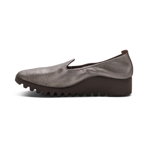 Liz-Slip-On-Flat #color_brushed-silver