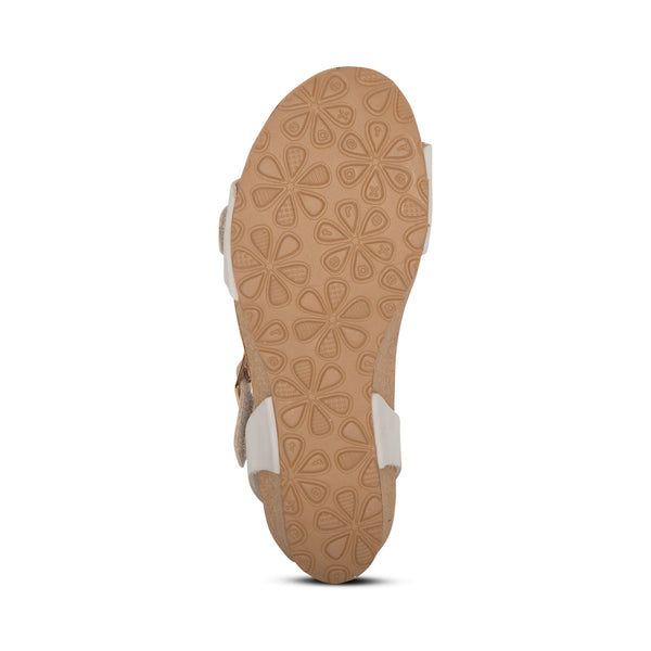 Lexa-Quarter-Strap-Wedge #color_ivory