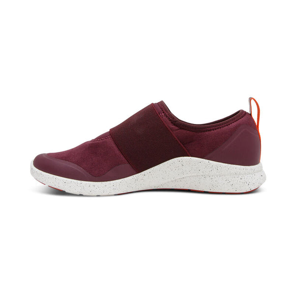 Demi-Arch-Support-Sneaker #color_burgundy