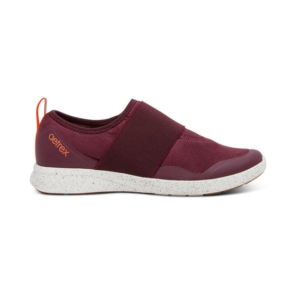 Demi-Arch-Support-Sneaker #color_burgundy