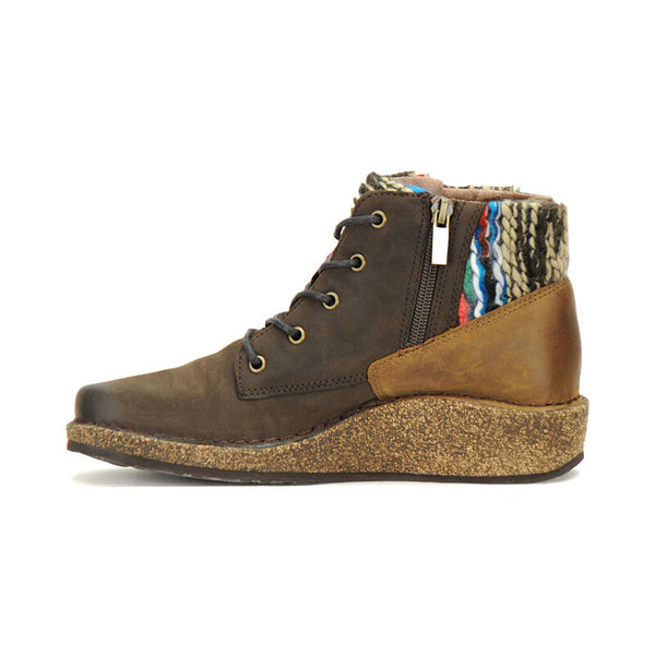 Jolie-Sweater-Boot #color_chocolate