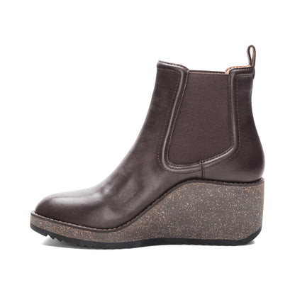Dawn Wedge Boot Left Angle #color_dark brown