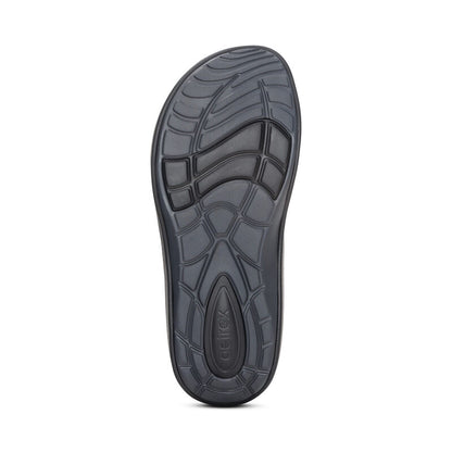 Maui Flips - Men #color_charcoal-camo