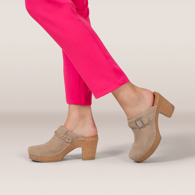 Corey Clog Lifestyle #color_taupe