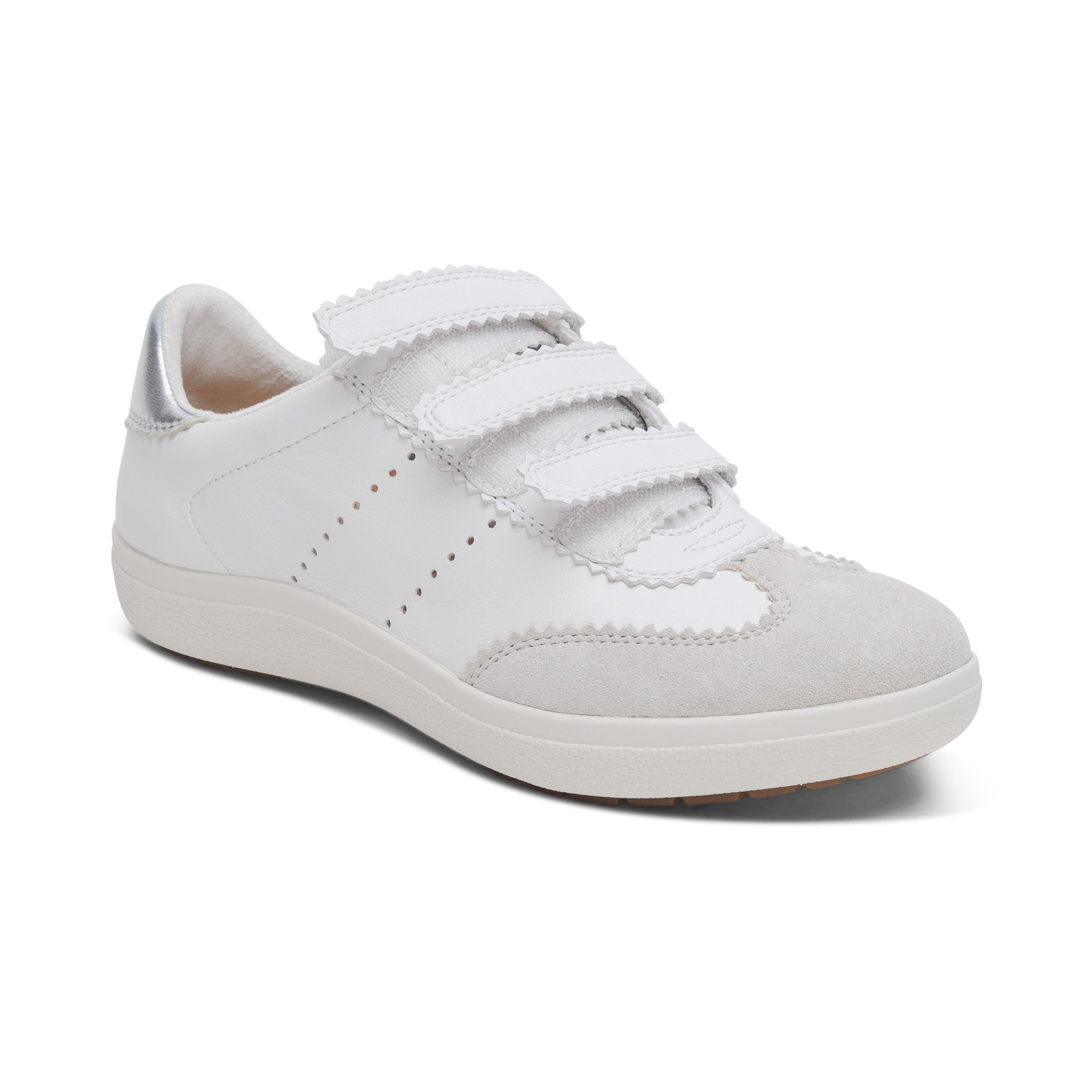 archeレザープリントバレーシューズ Morgan Arch Support Sneaker - White – aetrex