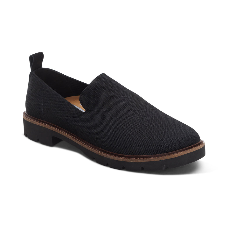 Chloe Slip-On Loafer Black – aetrex
