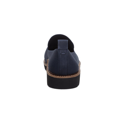 Chloe Slip On Loafer #color_navy