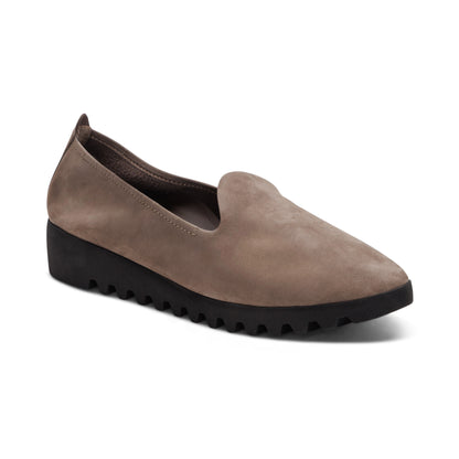 Liz Slip On Flat #color_taupe