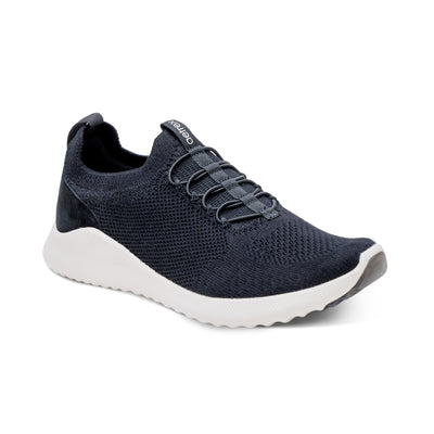Kinsley Arch Support Sneaker #color_black