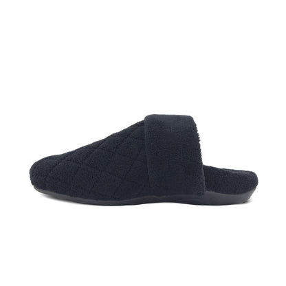 Maya Closed Toe Slipper #color_black