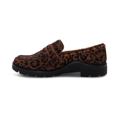 Collette Loafer left Angle #color_leopard