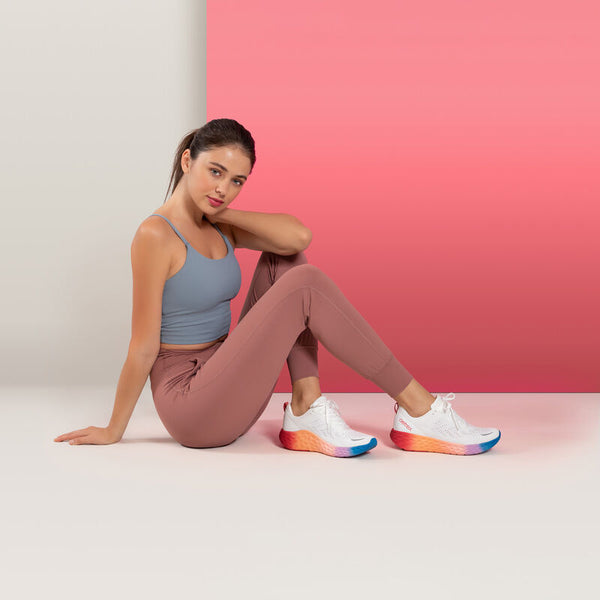 Danika-Arch-Support-Sneaker #color_white-ombre