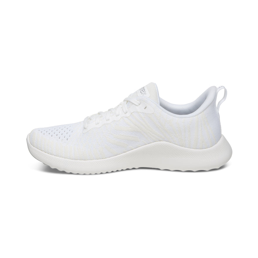 Emery-Arch-Support-Sneaker #color_white