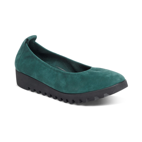 Brianna-Slip-On #color_dark-tea