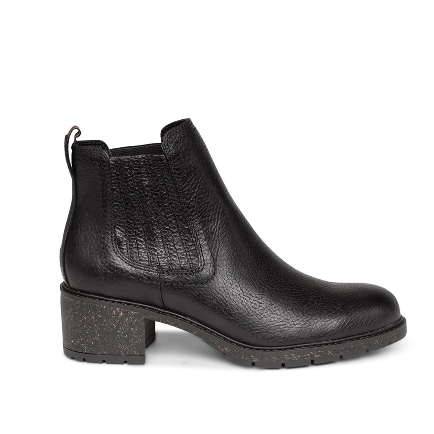 Willow-Weatherproof-Lug-Boot #color_black