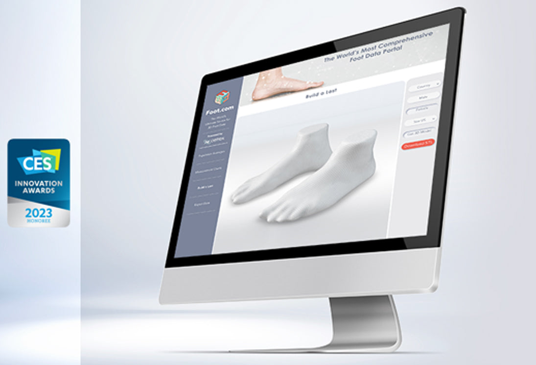 Computer monitor displaying a foot scanning application with CES Innovation Award badge.