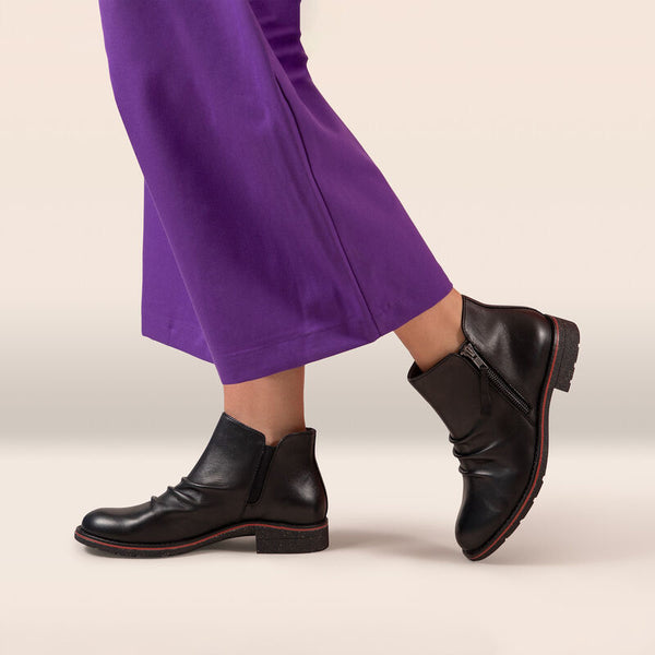 Mila-Low-Boot #color_charcoal-grey