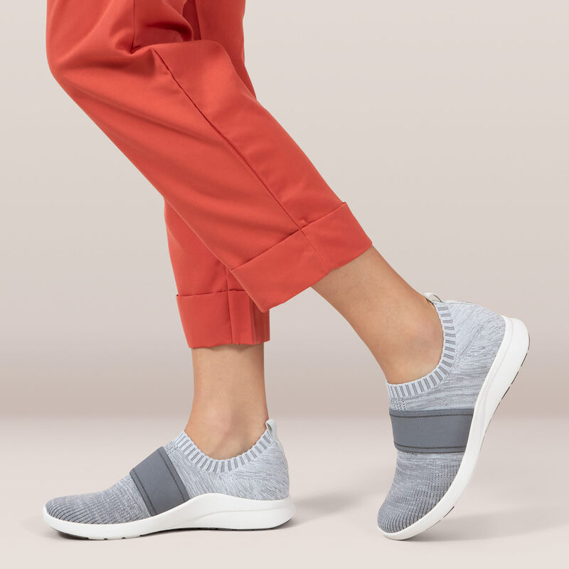 Demi-Arch-Support-Sneaker #color_burgundy