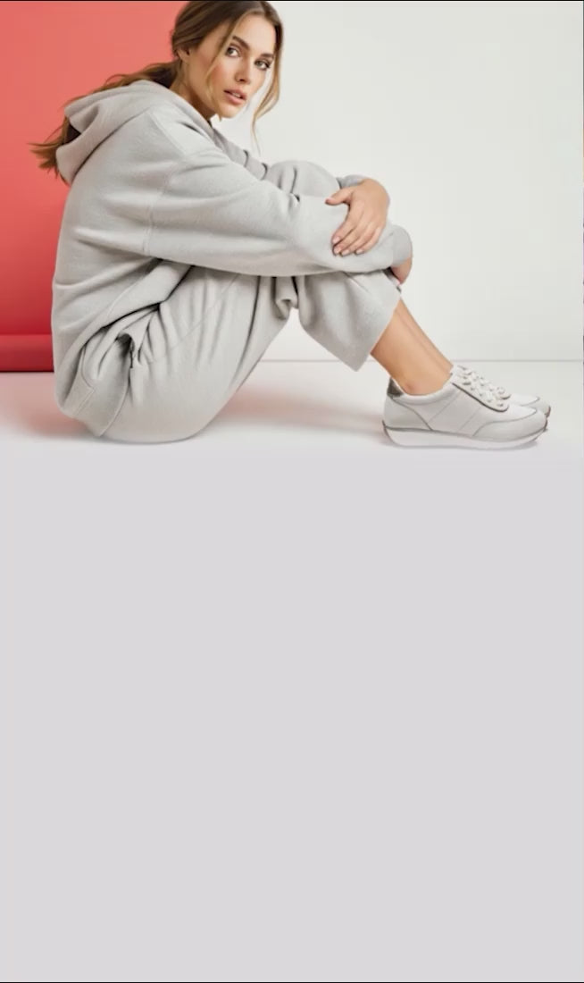 Load video: women in aetrex shoes