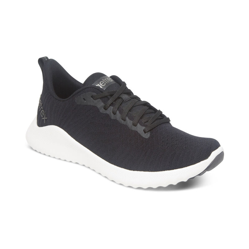Emery Arch Support Sneaker-black