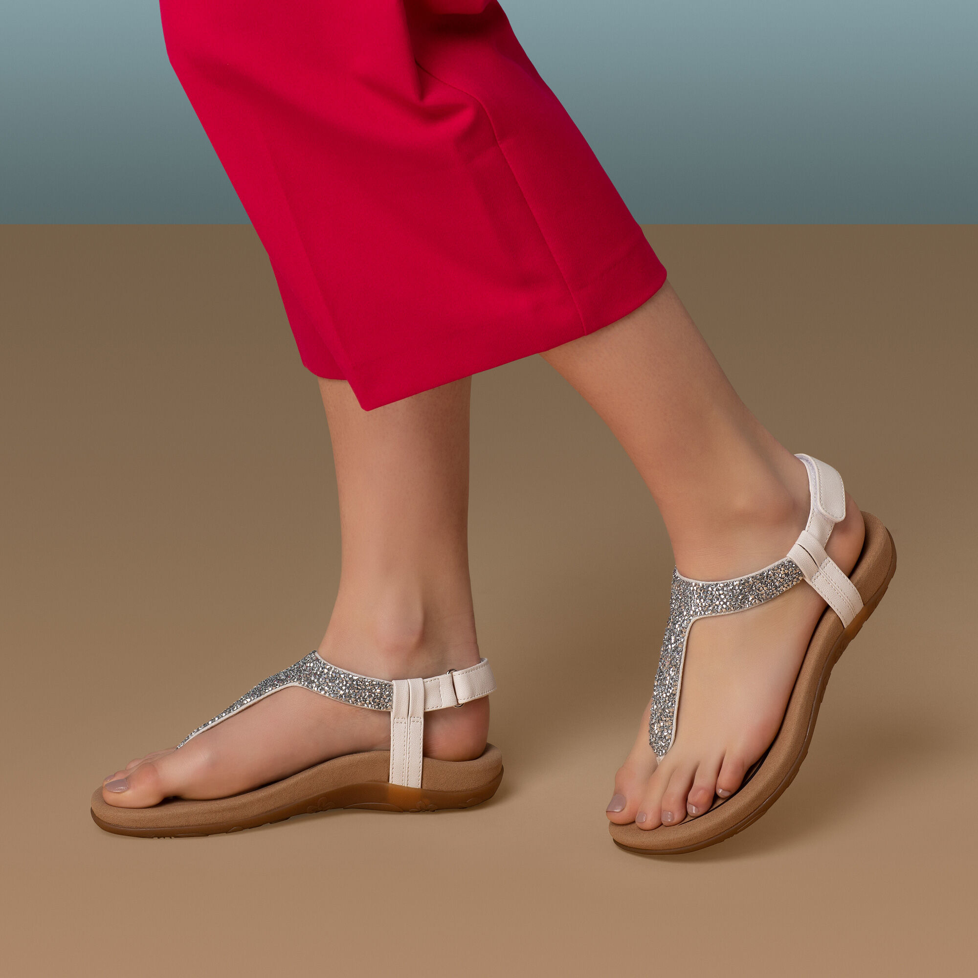 aetrex thong sandals